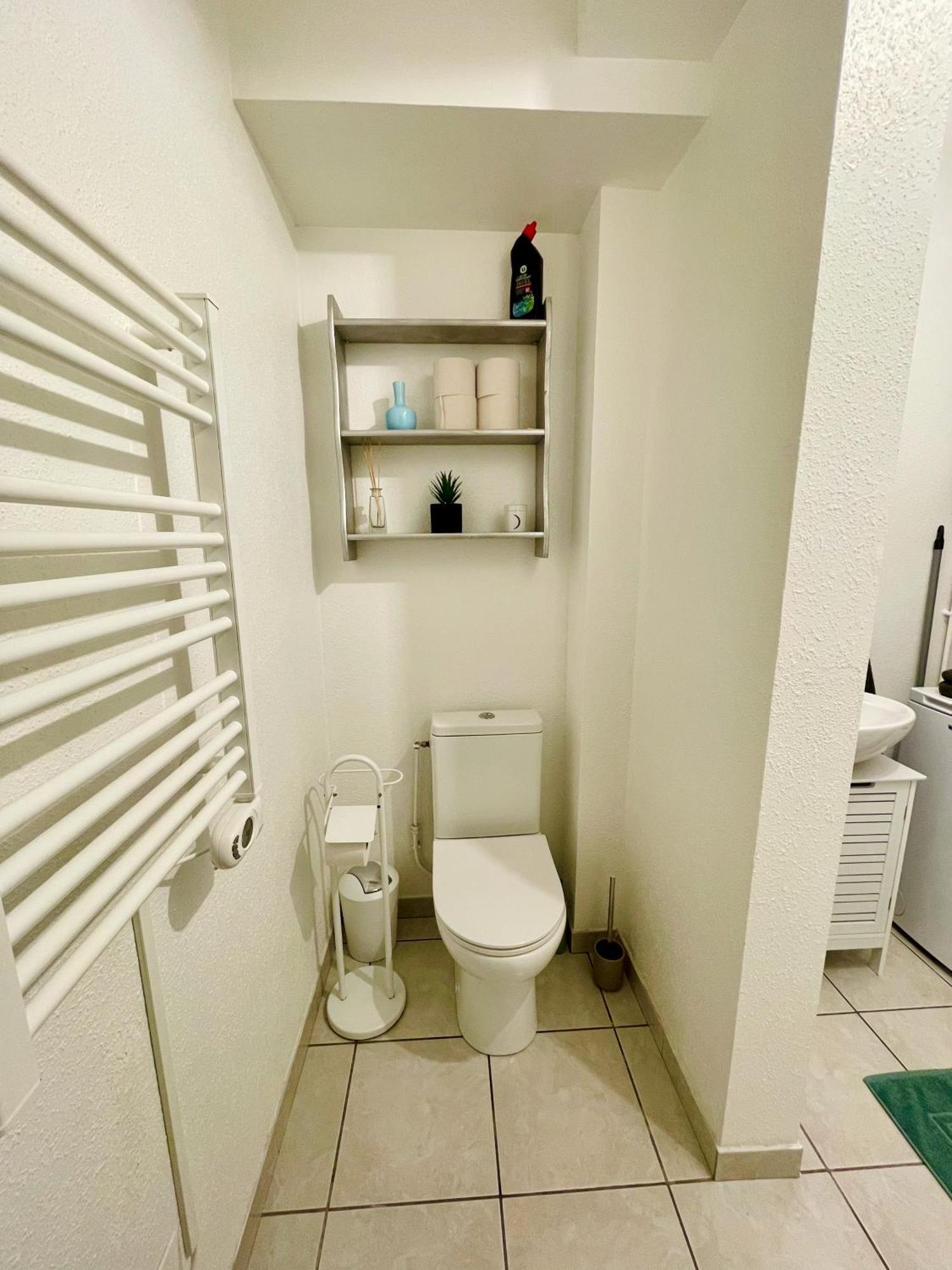 Joli Appartement Avec Parking Montbeliard Exterior photo